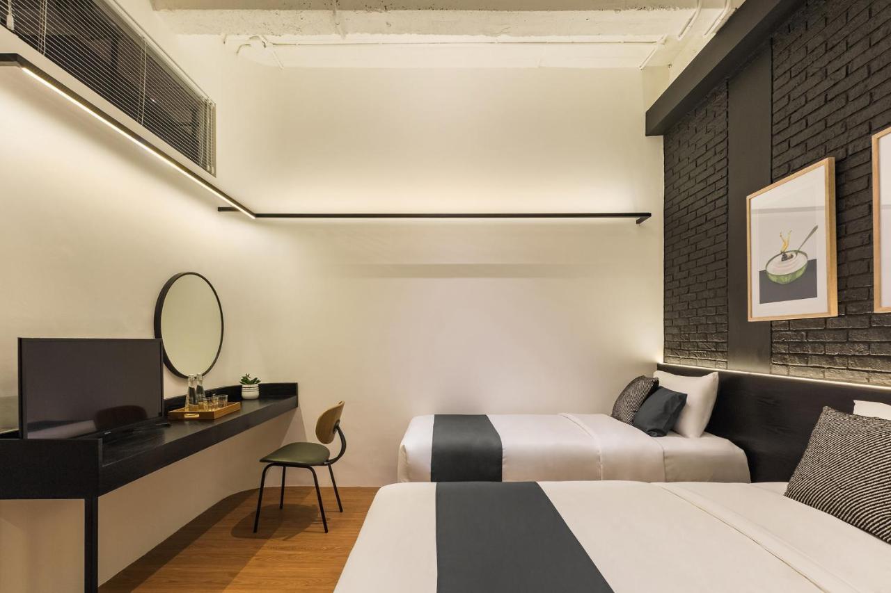Qub Rooms Семаранг Экстерьер фото