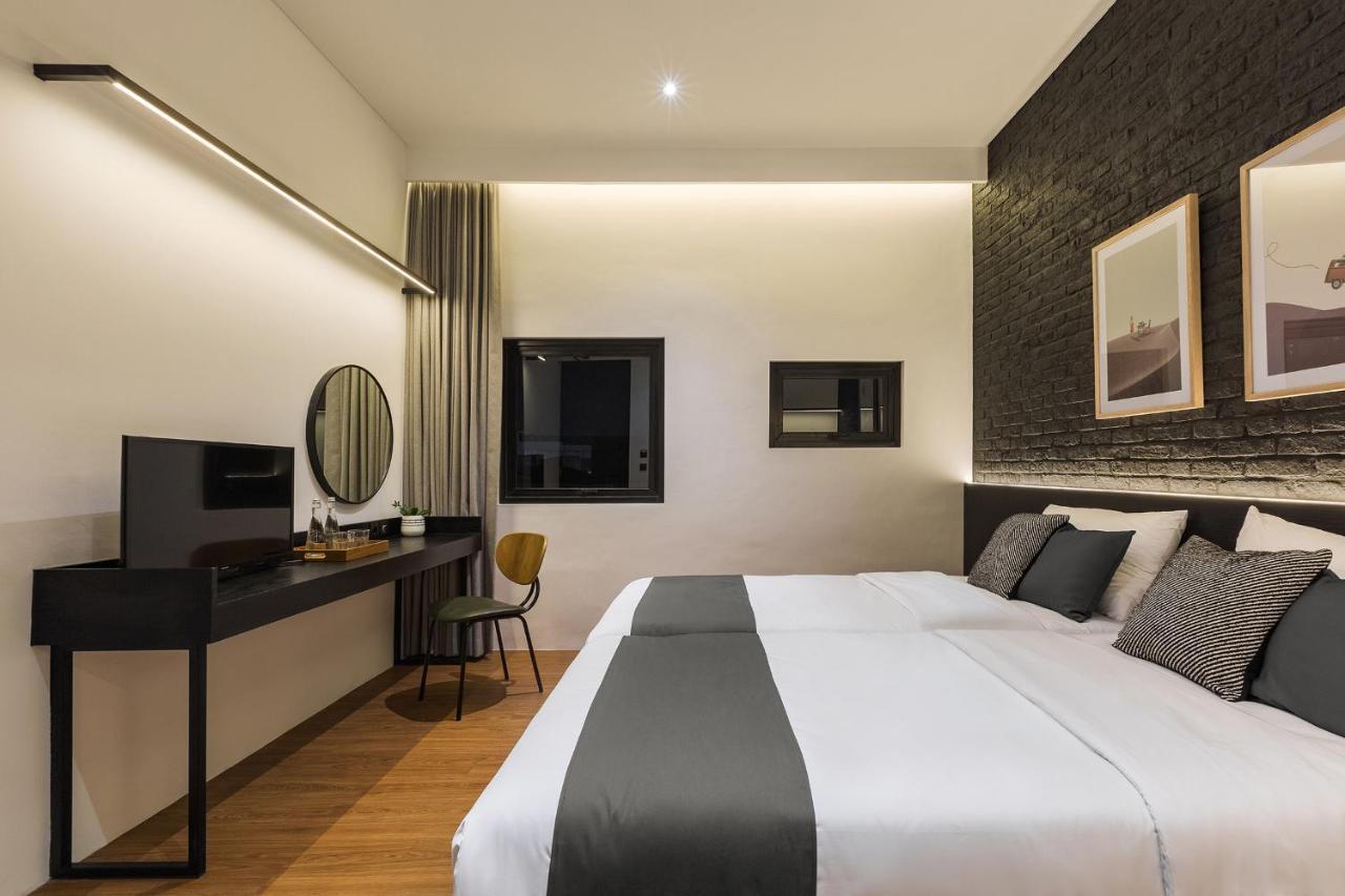 Qub Rooms Семаранг Экстерьер фото